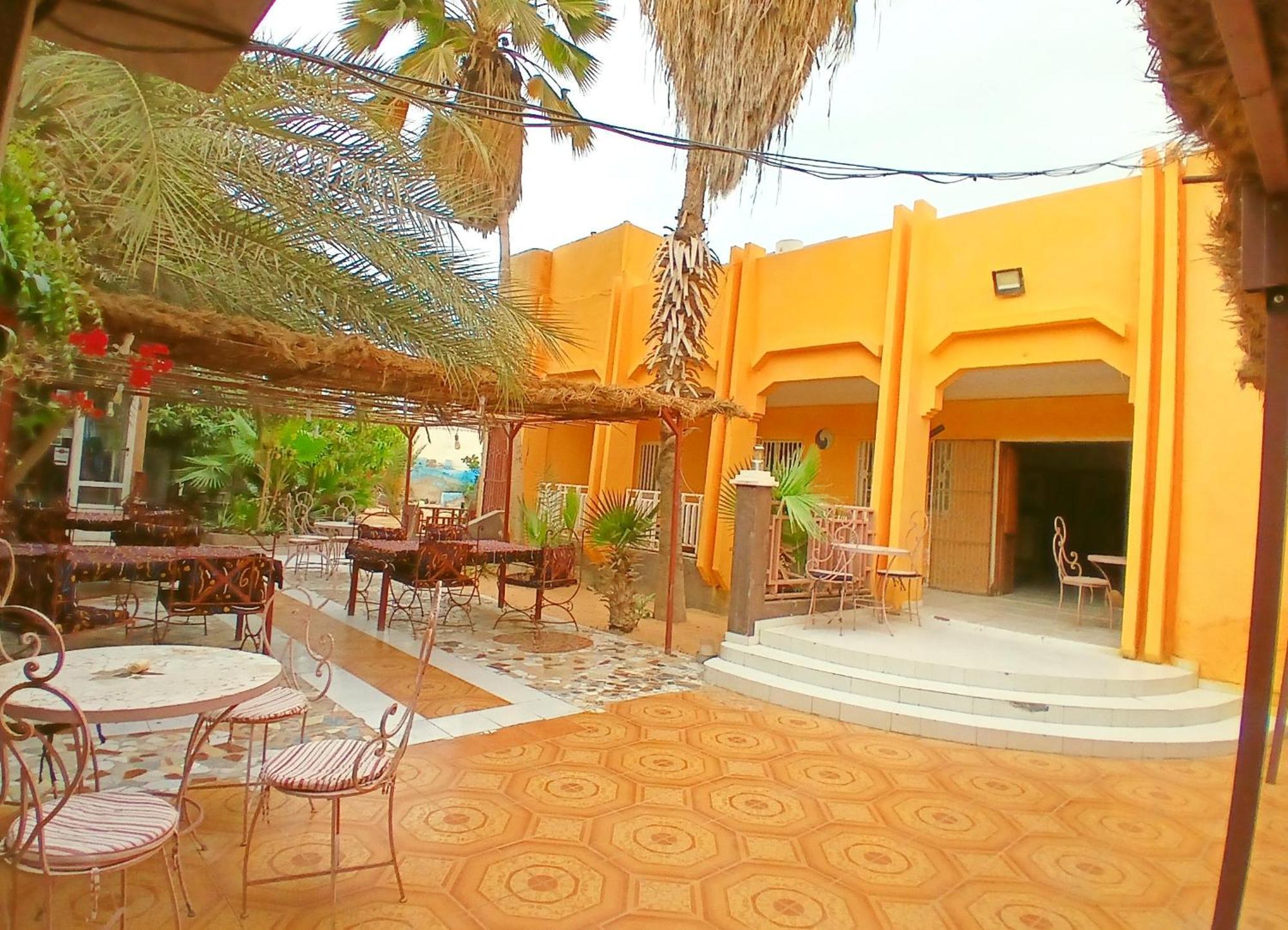 Auberge Triskell Nouakchott Buitenkant foto
