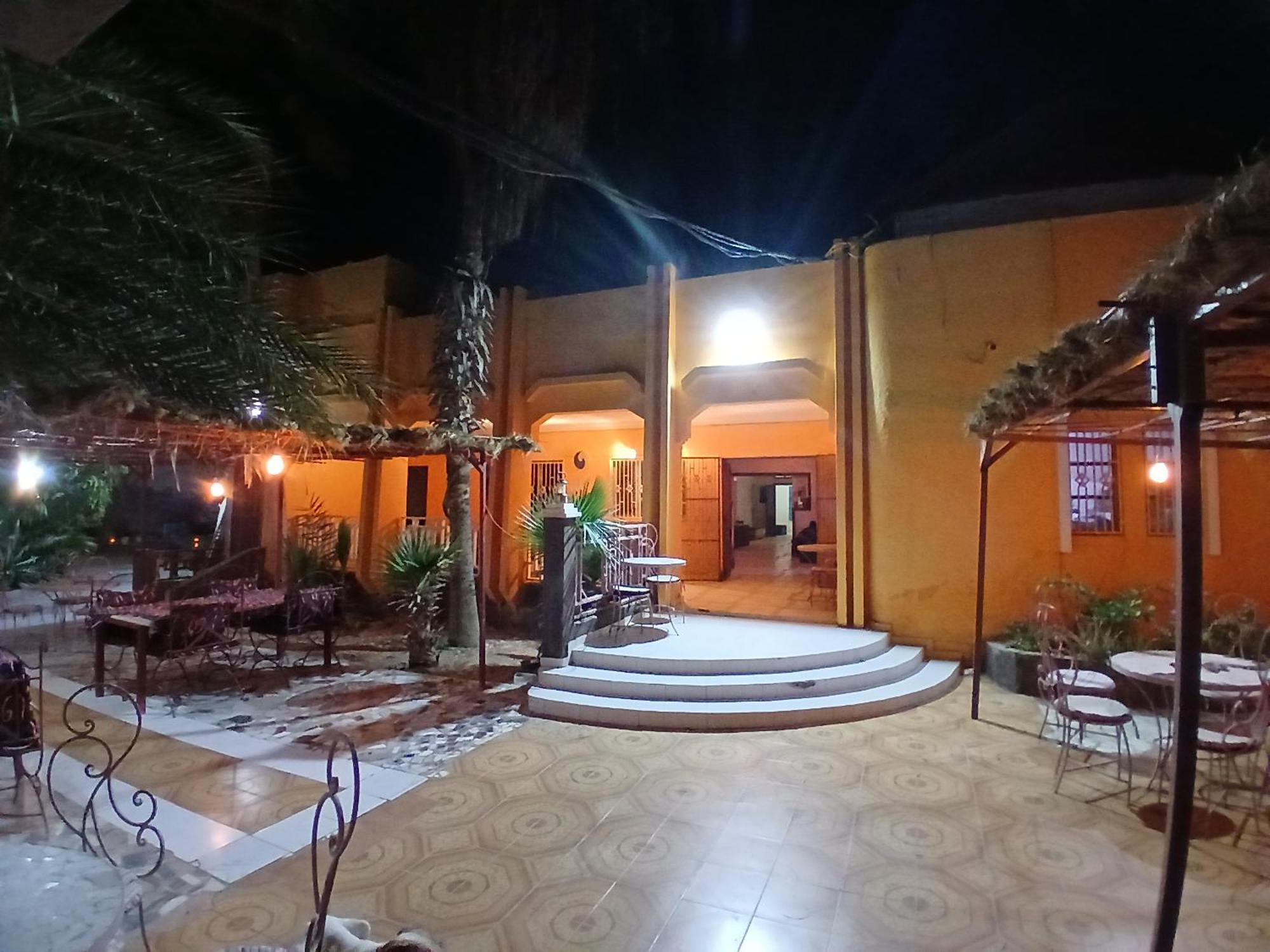 Auberge Triskell Nouakchott Buitenkant foto